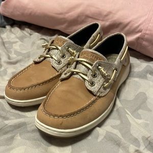 Sperry boat shoe